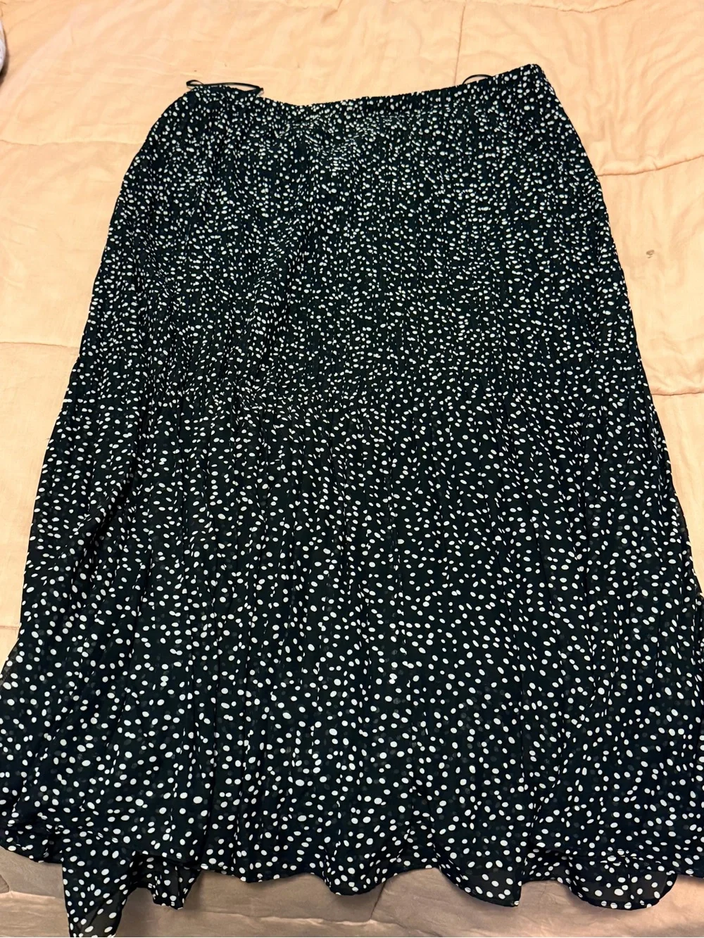 Black & White Polka Dot Tiered Midi Skirt